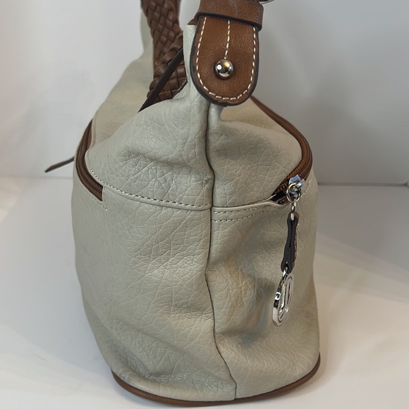 CL BEIGE AND BROWN LEATHER HAND BAG - Picture 7 of 16